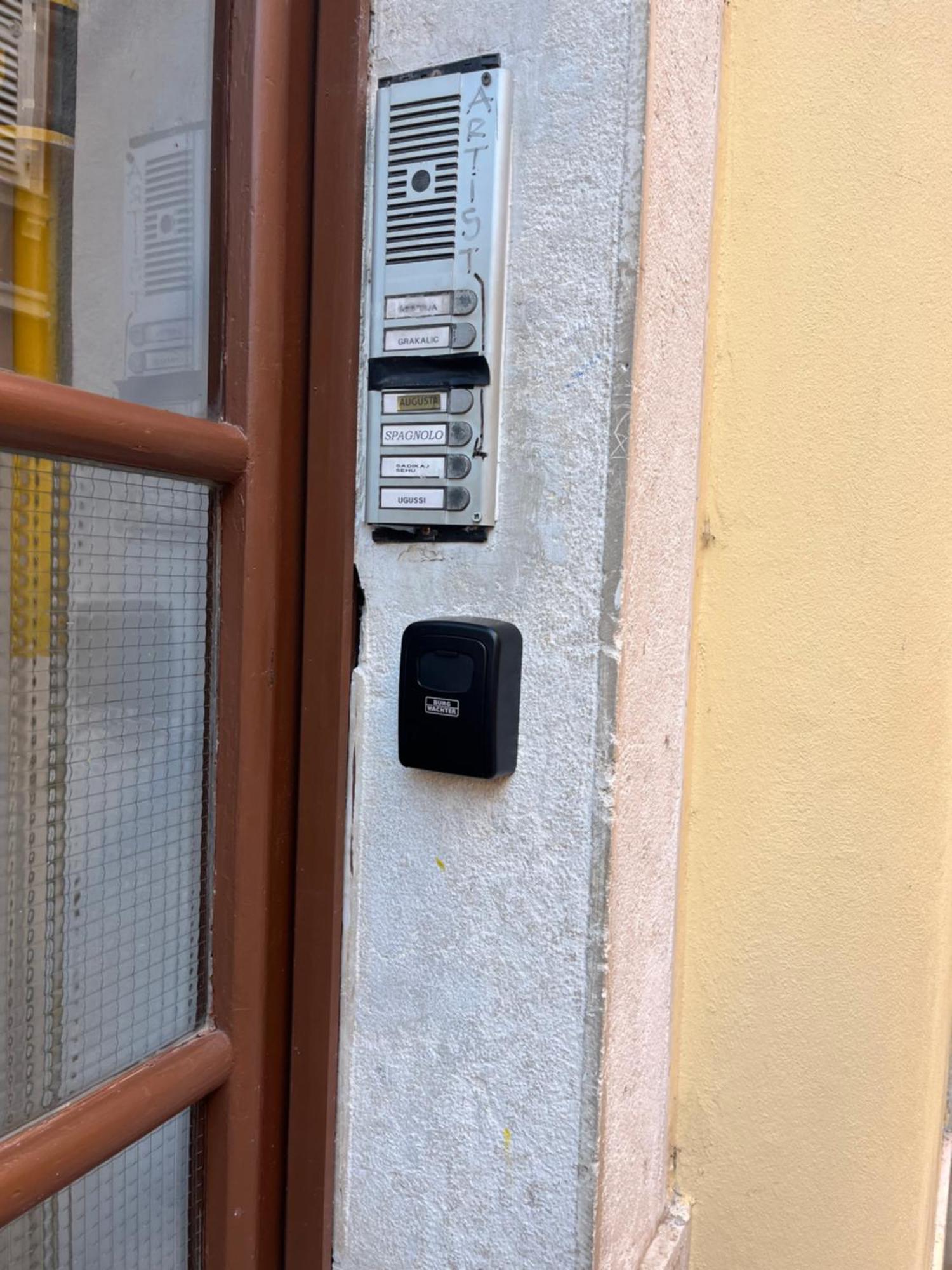 Augusta Apartman Póla Kültér fotó